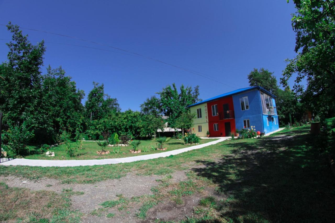 Novel House Apartment Мартвили Екстериор снимка